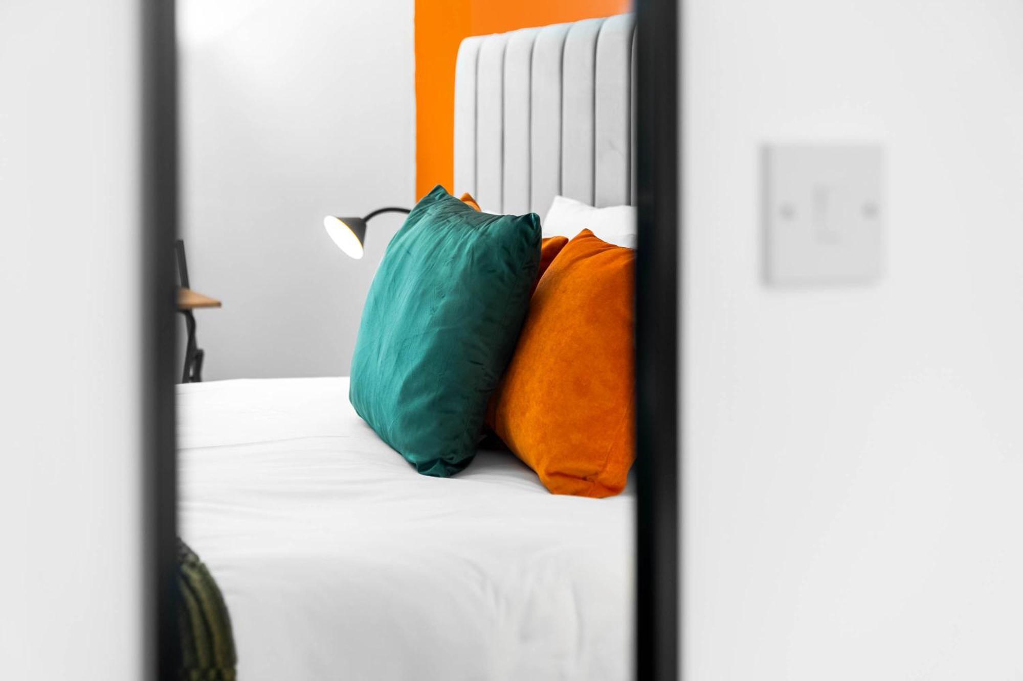 Luxury 3 Bedroom Apartment - Terrace - Near City Centre - Wifi - Smart Tv 1Mr Birmingham Eksteriør bilde